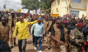 Energie/Alpha Condé annonce: "Dans cinq ans, toute la Guinée sera électrifiée"
