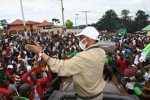 Mamou: Une foule compacte accueille Cellou Dalein Diallo 