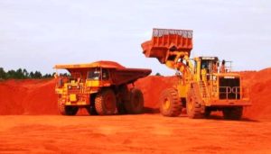 Mines: le président instruit au gouvernement d'imposer un prix de référence de la bauxite