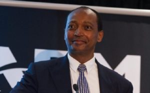 Football : sans surprise, le Sud-Africain Patrice Motsepe devient le septième président de la CAF