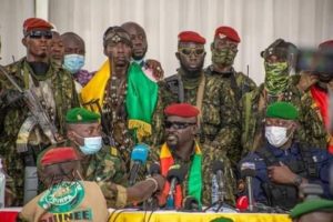 Le col. Doumbouya limoge sévit: trois préfets limogés, deux autres mutés