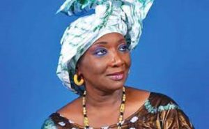 La chanteuse Aïcha Koné sur la rebaptisation de l'aéroport de Conakry: "Sekou Touré mérite même plus que cela"