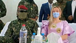 Coyah: le Colonel Doumbouya lance la campagne vaccination accélérée contre la Covid-19