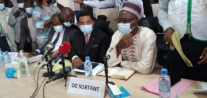 ANSS: tout joyeux, Sakoba Kéita passe la main au Pr Amara Traoré