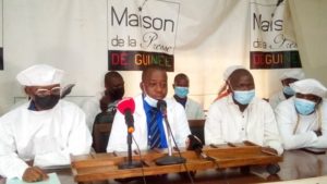 Cumul des deux directions nationales des cliniques: la FNCPG rejette la décision du ministère de la santé