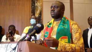 Transition en Guinée: le ministre Mory Condé prend un engagement solennel