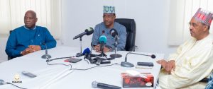 Labé: le PM Mohamed Béavogui face à la presse