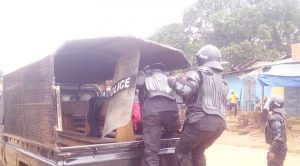 Conakry: le FNDC dénonce "un ratissage ciblé dans de nombreux quartiers" depuis la réquisition des FDS