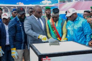 Reconstruction de l'aérodrome de Faranah, Dr Bernard Goumou lance les travaux