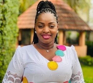 Décret : la vedette Aya Diawara (RTG) nommée conseillère au ministère du Plan