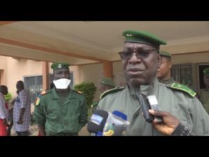 Le gouverneur de Kankan suspendu par le ministre Mory Condé pour "inaction"