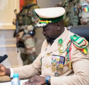 Coup de balai : plusieurs cadres de la Présidence remplacés, la SONAP a un nouveau DG