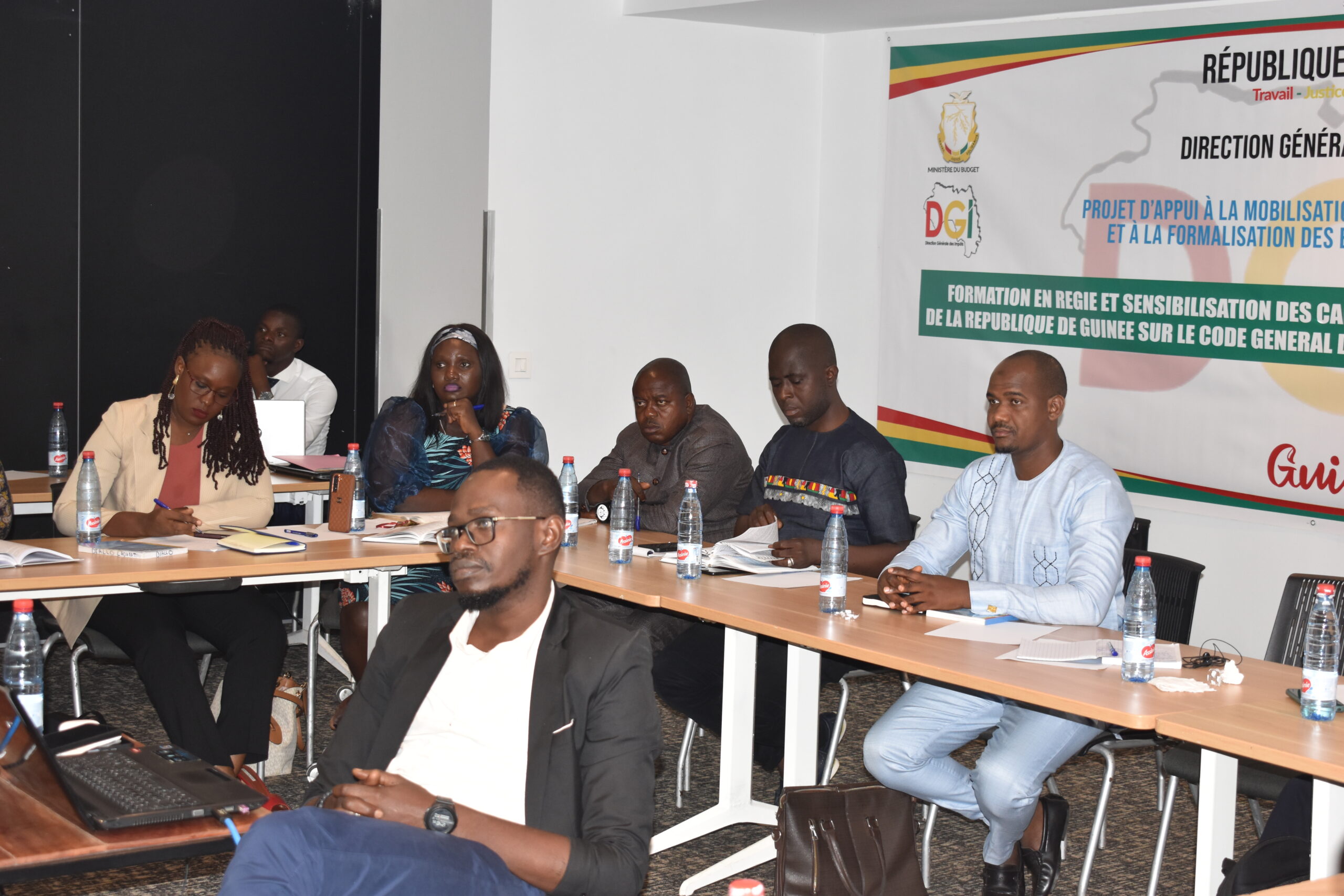 Code général des impôts et procédures fiscales : lancement de séances de formation et de sensibilisation des cadres de la Direction générale des impôts
