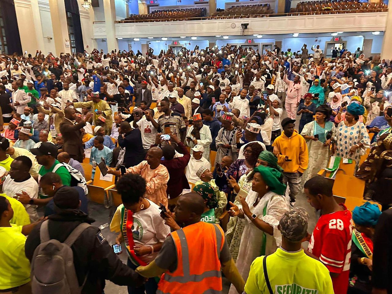 https://www.guinee114.online/ferveur-populaire-a-new-york-lufdg-inebranlable-et-indomptable-par-maladho-diallo/