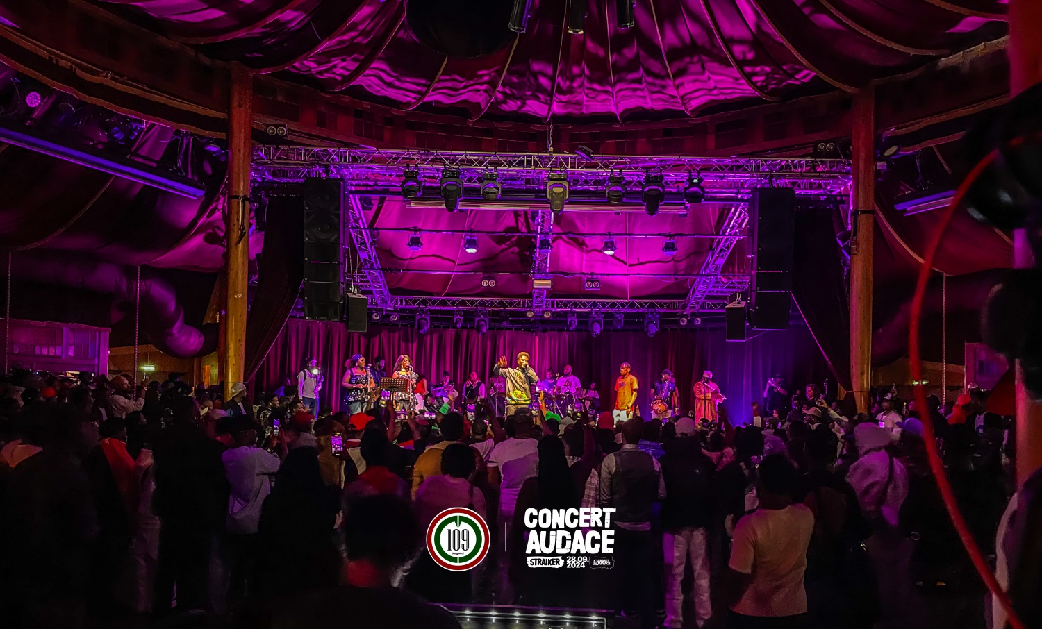 Concert AUDACE : Straiker fait le plein du Cabaret Sauvage avec une performance légendaire ! (Publireportage)