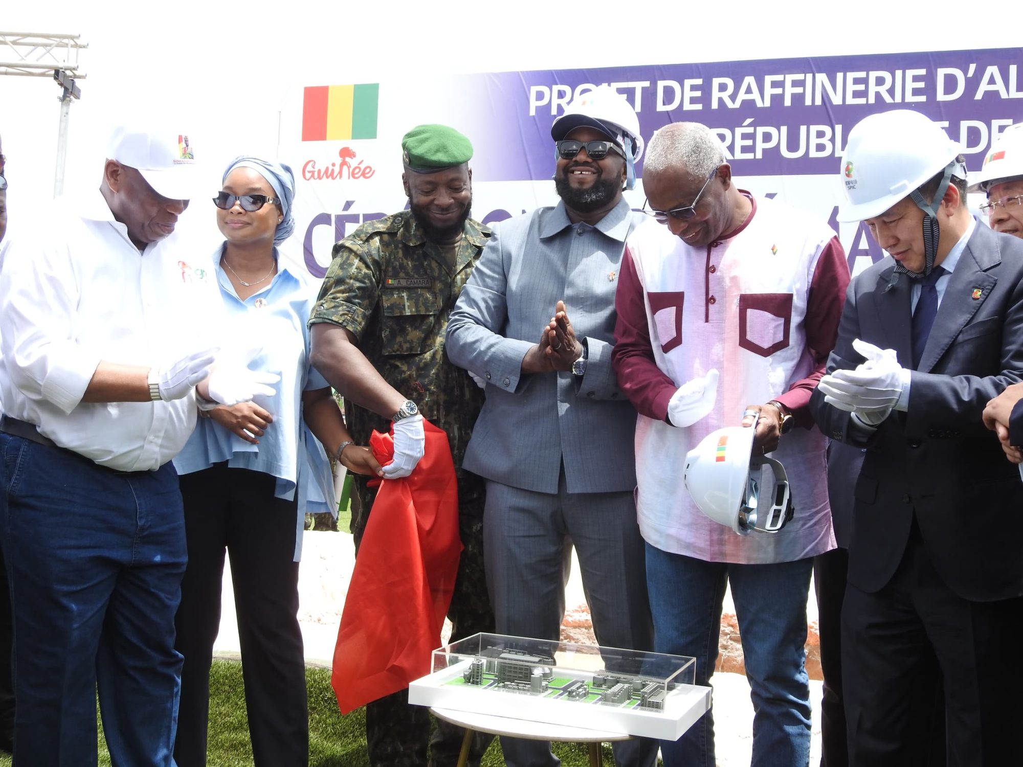 Construction des raffineries en Guinée : Djiba Diakité invite les entreprises minières à se conformer au Code minier 