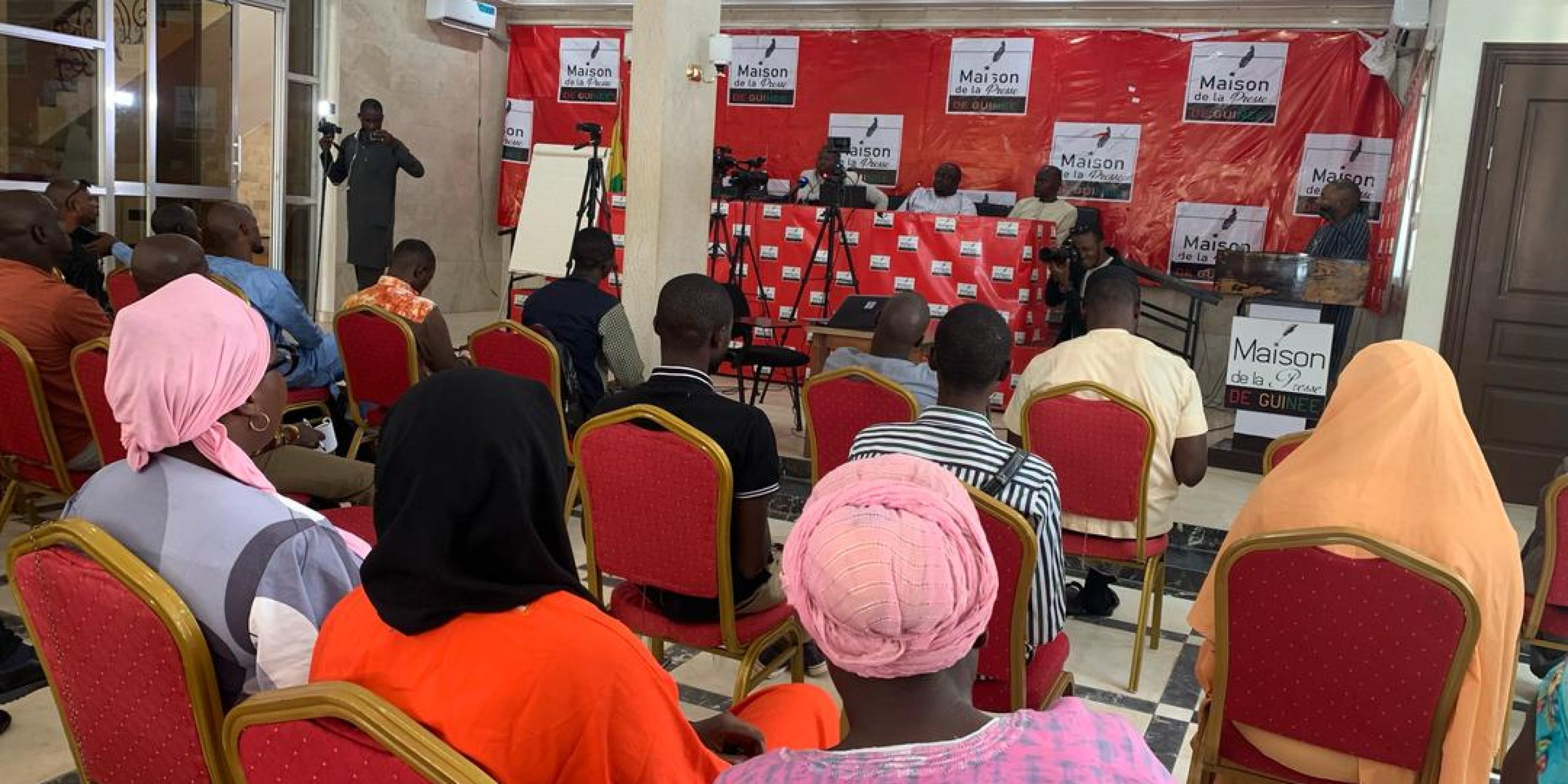 Conakry : Des journalistes à l'école du droit pour une meilleure couverture des procès 