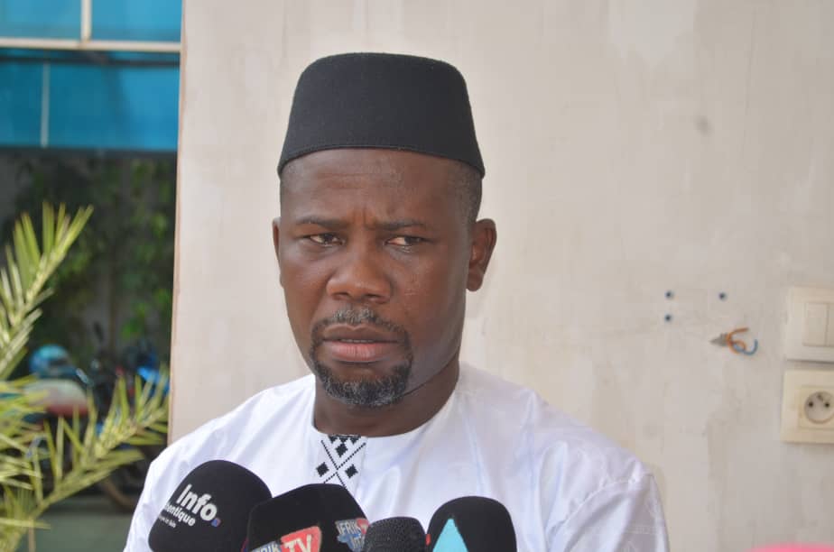 Sortie du Premier ministre sur les élections : « Il ne contrôle rien » (Abdoulaye Kourouma)