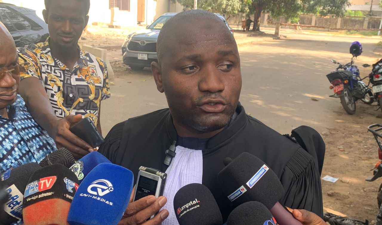 Cinq ans d’emprisonnement requis contre Aliou Bah : « Nous sommes très surpris, déçus et étonnés des réquisitions du parquet général », Me Almamy Samory Traoré