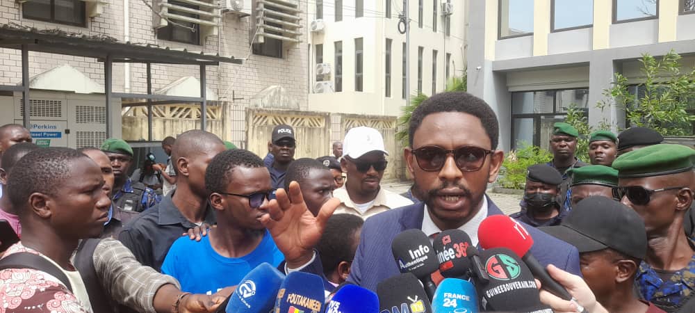 Condamnation d'Aliou Bah : « Nous sortons de la salle d’audience abasourdis, peinés » (avocats)
